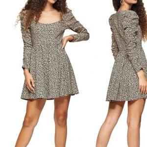 NWT Leopard Print Long Puff Sleeve Stretch Knit Mini Dress Womens 6 Milk Maid